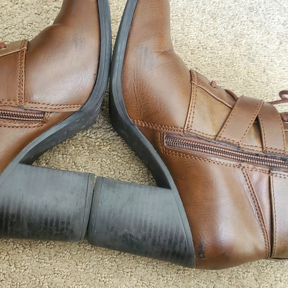 Ana Radley Brown Boots (7M) - Picture 4 of 9